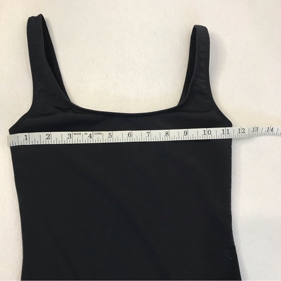 Aritzia Babaton black sleeveless cheeky body suit nylon spandex Size XXS - Picture 7 of 9